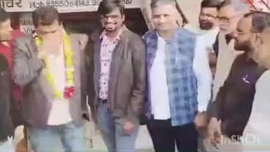 कपासन: नवनियुक्त कांग्रेस जिलाध्यक्ष शिशोदिया के कपासन पहुंचने पर सेठजी की बगीची में संदीप सौमानी की अगुवाई में हुआ स्वागत