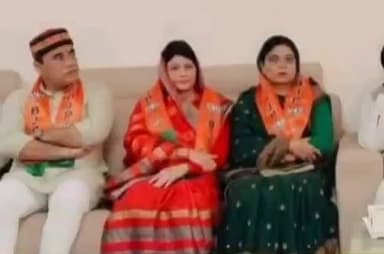 गाडरवारा: मतदाता सूची पुनरीक्षण कार्य की महत्वपूर्ण बैठक सेवा सदन में हुई, भाजपा भी शामिल