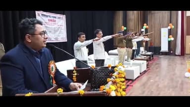 डीएम झांसी मृदुल चौधरी ने यातायात समापन पर सभी को दिलाई शपथ #jhansi #यातायात #JhansiPolice #DMjhansi