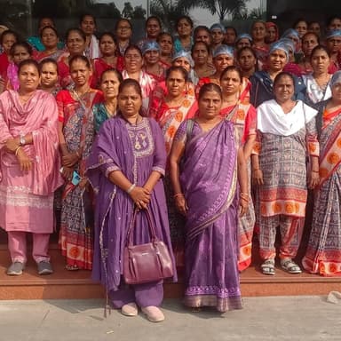 *દાહોદ જિલ્લાના ગરબાડા તાલુકાની આંગણવાડી કાર્યકરો/તેડાગર બહેનોએ સુમુલ ડેરી સુરત ખાતે મુલાકાત લીધી*
મહિલા અને બાળ વિકાસ ...