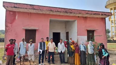 कोटड़ी: ढोकलिया में नई पंचायत गठन पर अधिकारियों ने किया निरीक्षण, ग्रामीणों ने जताई खुशी