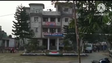 कस्बा: शराब पीने के जुर्म में चार लोगों को किया गया गिरफ्तार