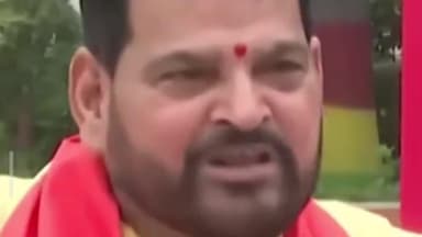 तरबगंज: पूर्व सांसद बृजभूषण शरण सिंह का प्रियंका गांधी को चुनौती देते वीडियो वायरल, बोले- चुनाव न हराया तो करूंगा जीवन का अंत