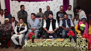 कोदवा मोहभट्टा में इस्माली नासू बाल क्रिकेट प्रतियोगिता में बेमेतरा के पूर्व विधायक आशीष छाबड़ा शामिल हुए