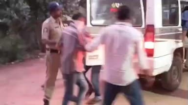 నకలి మద్యం కేసులో నిందితులను పిటి వారెంట్ తొ కోర్టుకు హాజరు పరిచిన పోలీసులు.