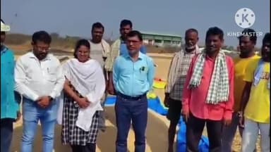 మందమర్రి: మందమర్రిలో వరి కోయిలను భూమిలోనే కలియదుండాలి:అగ్రికల్చర్ ఎడిఈ ప్రసాద్