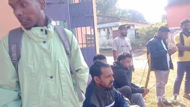 पोड़ैयाहाट: बरगाछा हरियारी के जाहर थान को लेकर पोड़ैयाहाट में सीओ द्वारा बुलाई बैठक से रैयत नाराज़