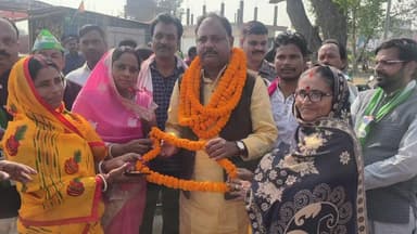 बरारी: बरारी विधानसभा क्षेत्र में विधायक विजय सिंह द्वारा निकाला गया विजय जुलूस