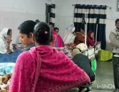 सतगावां: सतगावाँ: सामुदायिक स्वास्थ्य केंद्र में फिसलीं सहिया देवंती देवी, पैर में आई गंभीर चोट