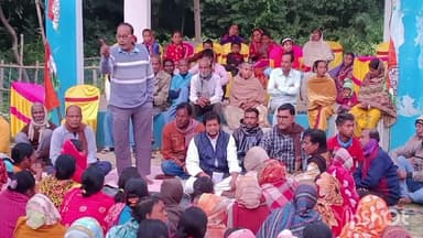 বরজোড়া: পখন্না অঞ্চল তৃণমূল কংগ্রেসের তরফে S.I.R. নিয়ে পাড়া বৈঠকের মধ্য দিয়ে সচেতনতার শিবির অনুষ্ঠিত হল পুরোকেন্দা গ্রামে