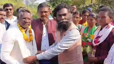 गुराबंदा: भालकी पंचायत में 'आपकी योजना, आपकी सरकार, आपके द्वार' कार्यक्रम, घाटशिला विधायक सोमेश चन्द्र सोरेन रहे मुख्य अतिथि