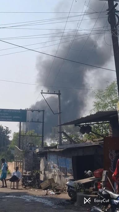 ହେଦେରେ ପିଲେ .. କାର୍ଯ୍ଯାନୁଷ୍ଠାନ ହେଲା
୮୦୦୦ ଟଂକା ଫାଇନ... ଭିଡିଓ ପଠାଇଥିବାର ସ୍ଥାନୀୟ ଲୋକଙ୍କୁ ଧନ୍ଯବାଦ