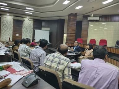 आरोग्य समिती सभा जिल्हा परिषदेच्या छत्रपती शिवाजी महाराज सभागृहात संपन्न