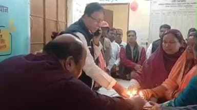 मझौलिया: लैंगिक समानता अभियान में सांसद डॉ. संजय जयसवाल व विधायक रेणु देवी ने जीविका दीदियों संग की बैठक