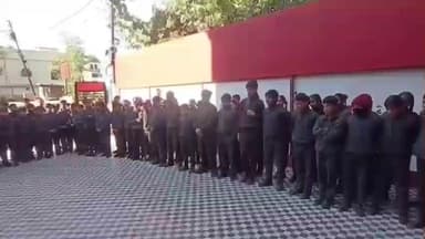 श्रीनगर: फायर टीम श्रीनगर ने बच्चों और शिक्षकों को जागरूकता के साथ अग्नि सुरक्षा का प्रशिक्षण दिया