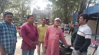 ভাতার: ভূমশোড় গ্রামে SIR আতঙ্কে গায়ে কেরোসিন তেল ঢেলে পুড়ে মারা গেলেন এক মহিলা বলে অভিযোগ পরিবারের লোকজনের, এলাকায় চাঞ্চল্য