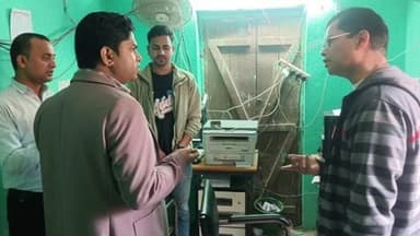 रुपौली: धमदहा अनुमंडल पदाधिकारी ने रूपोली प्रखंड सह अंचल कार्यालय का किया औचक निरीक्षण