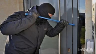 बल्लारपूर: बल्लारपूरमध्ये झाली घरफोडी,६७ हजार ७०० रुपये किमतीचे सोन्या-चांदीचे दागिने लंपास, हनुमान नगर येथील घटना