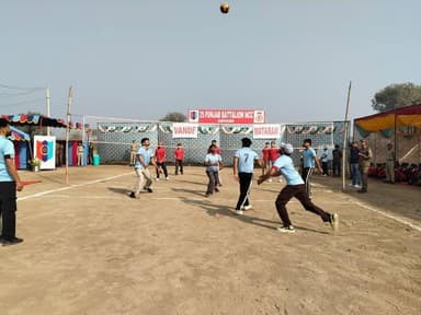 ਫਾਜ਼ਿਲਕਾ ਦੇ ਪਿੰਡ ਮੁਹੰਮਦ ਪੀਰਾ ਵਿਖੇ ਵਾਈਬ੍ਰੈਂਟ ਵਿਲੇਜ ਪ੍ਰੋਗਰਾਮ-II ਦਾ ਆਯੋਜਨ
ਉੱਚ ਹੈੱਡਕੁਆਰਟਰ ਦੇ ਨਿਰਦੇਸ਼ਾਂ ਅਨੁਸਾਰ 25 ਪੰਜਾਬ ਬ...