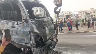 ଗୋପାଳପୁର: କନିଶି ହାଟ ସ୍ଥିତ ରାସ୍ତା କଡରେ ଥିବା ଏକ ଟ୍ରକ ହୁତୁ ହୂତୁ ହୋଇ ଜଳିଗଲା