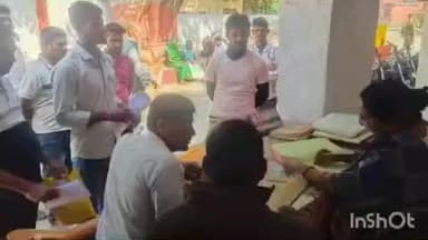 मढ़ौरा: मढ़ौरा थाना परिसर में जमीनी विवाद सुलझाने के लिए जनता दरबार का आयोजन