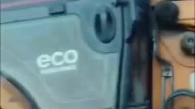 मिल्कीपुर: अहरन सुबंश बनइकापुर में हो रहा था अवैध खनन, पुलिस व खनन विभाग ने एक जेसीबी व एक डंपर को किया सील