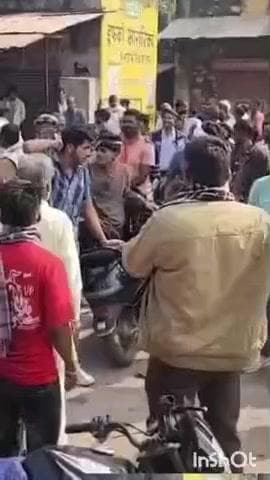 छीपाबड़ोद: छीपाबड़ौद में किसानों ने खाद के लिए किया हंगामा, पुलिस ने संभाली कमान