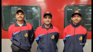 महू: ऑल इंडिया टेकिंग कैंप के लिए महू के तीन एनसीसी कैडेट्स चयनित, झारखंड रवाना