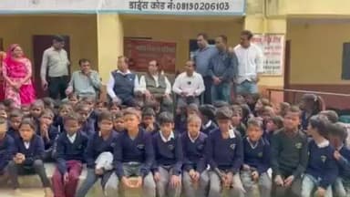 आबू रोड: आबूरोंड में सर्दी के सितम को लेकर भारत विकास परिषद शाखा द्वारा कार्यक्रम, विद्यार्थियों को 400 गर्म कपड़ों का वितरण