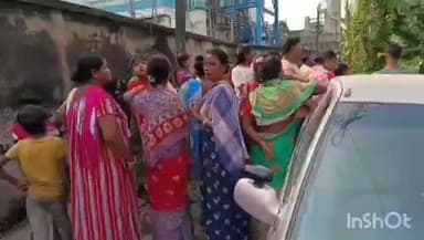 ডোমজুড়: শলপ পীরডাঙ্গায় এলাকায় নাতি খুনের ঘটনায় পুলিশ ঠাকুমাকে নিয়ে পুননির্মাণ করা হলো