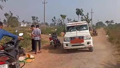 ನಿಡಗುಂದಿ: ಪಟ್ಟಣದಲ್ಲಿ ಬೀದಿ ನಾಯಿಗಳ ಹಾವಳಿ, ಬಾಲಕನಿಗೆ ಕಚ್ಚಿದ ಬೀದಿ ನಾಯಿ