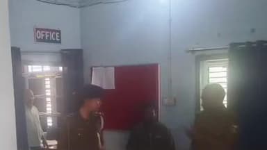 शेखपुरा: बरूई गांव में दो पक्षों की हिंसक झड़प में पुलिस ने एक आरोपी को किया गिरफ्तार