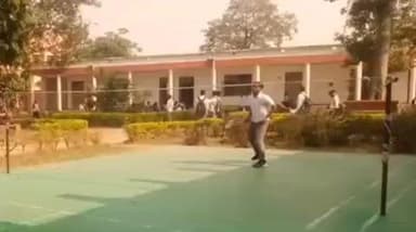 चकिया: चकिया स्थित सावित्री बाई फुले राजकीय स्नातकोत्तर महाविद्यालय में बैडमिंटन प्रतियोगिता का आयोजन हुआ