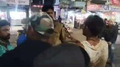 ଭୋଗରାଇ: ଚନ୍ଦନେଶ୍ୱର ରେ ଦୁର୍ଘଟଣା ଘଟାଇଥିବା ଗାଡିକୁ ଧରିବାକୁ ପୋଲିସ ଓ ସ୍ଥାନୀୟ ଲୋକେ ନାକେଦମ