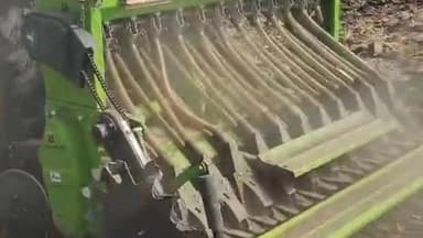 नटेरन: नरवाई प्रबंधन अभियान का असर: नटेरन के किसान यशपाल रघुवंशी ने सुपर सीडर से की बुवाई