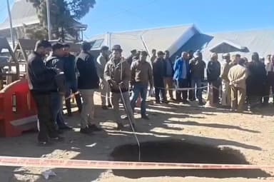 शिमला ग्रामीण: जीएसआई की टीम ने शिमला के भट्टाकुफर में घटना स्थल का किया निरीक्षण