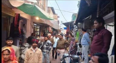 रूपवास: रूपवास में अधिकारियों ने अतिक्रमण हटाने के दिए निर्देश