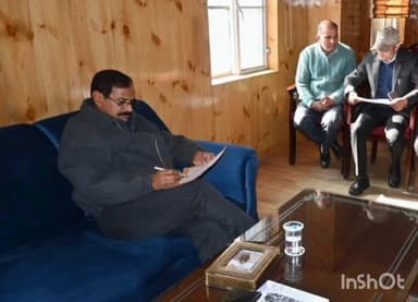 सरकाघाट: मण्डलायुक्त ने सरकाघाट का किया औचक निरीक्षण