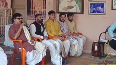 નડિયાદ: સંતરામ મંદિરમા ગીતા જ્ઞાન સંસ્કાર પર્વનો પ્રારંભ, ચરોતરની સંસ્કૃત મહાવિદ્યાલયના ઋષિ કુમારોએ શ્લોક અંતાક્ષરીમાં લીધો ભાગ