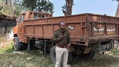 भंडरा: भंडरा पुलिस ने पलमी गांव के पास 5 टन अवैध कोयला लदा ट्रक किया जब्त, चालक फरार