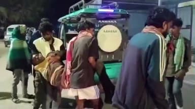 হবিবপুর: কেন্দপুকুর পেট্রোল পাম্প সংলগ্ন রাজ্য সড়কে বাইক ও টোটোর সংঘর্ষে আহত ৩, মালদা হাসপাতালে রেফার ১জন