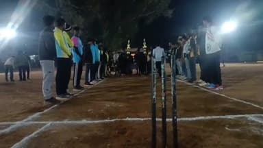 फरसाबहार: स्व. संजय भगत स्मृति क्रिकेट प्रतियोगिता में बंदरचुआ ने जीती विजेता की ट्रॉफी, नागलोग फरसाबहार रहे उपविजेता