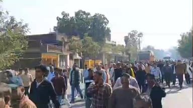 बड़ा मलेहरा: बड़ामलहरा में ब्राह्मण समाज का प्रदर्शन, आईएएस संतोष वर्मा के खिलाफ ज्ञापन सौंपा