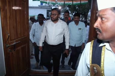 నాగారం: నాగారం , తొండ లో లామినేషన్ కేంద్రాన్ని పరిశీలించిన కలెక్టర్ ఎస్పీ