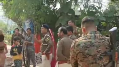 गायघाट: बाघाखाल में अतिक्रमण हटाने के विरोध में सड़क जाम, तीन घंटे तक यातायात बाधित