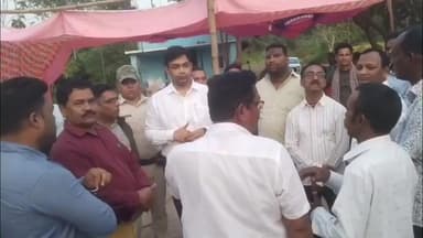 ଧରାକୋଟ: ଦୀର୍ଘ ବର୍ଷ ପରେ ଗ୍ରାମବାସୀ ଦେଖିଲେ ବିଜୁଳି ଆଲୁଅ,ସୁବର୍ଣ୍ଣପୁର ଗ୍ରାମରେ ପହଞ୍ଚିଲେ ଜିଲ୍ଲାପାଳ