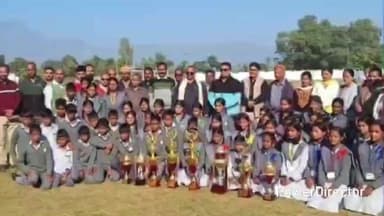 पांवटा साहिब: मानपुर देवड़ा के होनहारों ने हॉकी और लोक नृत्य में हासिल की शानदार उपलब्धियां