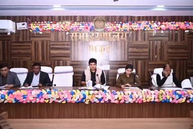 पाकुड़: जिले में अवैध खनन, परिवहन एवं भंडारण पर रोक हेतु सख्त एक्शन प्लान, जीरो-टॉलरेंस नीति दोहराई #pakur #dc #police