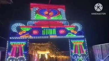 কাটোয়া ২: চাণ্ডুলি গ্রামের নবান্ন উৎসবকে কেন্দ্র করে মাতোয়ারা গোটা গ্রাম, পূজা মণ্ডপ গুলির সামনে উপচে পড়া ভিড়