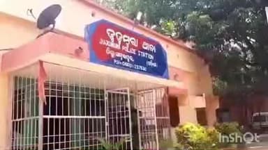 ଜୁଜୁମୁରା: ଡୁଙ୍ଗୁରିପଡାରେ ବାପାଙ୍କୁ ପିଟି ପିଟି ମାରିଦେଲା ପୁଅ , ହତ୍ୟାକାରୀ ପୁଅ କୋର୍ଟ ଚାଲାଣ